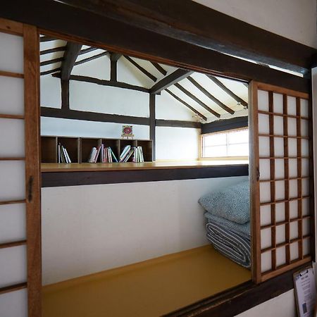 Gongju Bonghwangjae Hanok Guesthouse מראה חיצוני תמונה